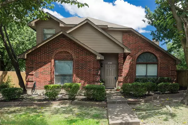 2140 Meadow Way Court, Dallas, TX 75228