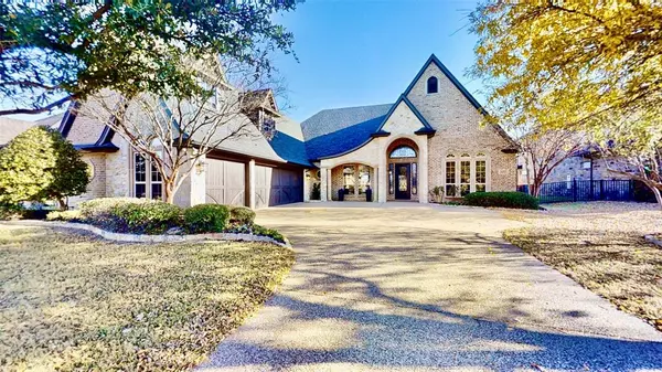 2319 Vienna Drive, Granbury, TX 76048