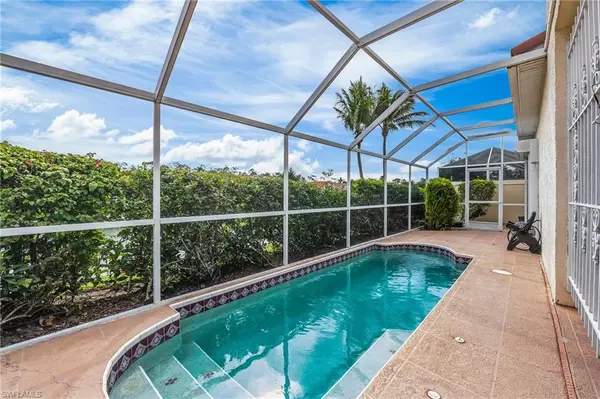 Naples, FL 34104,156 Sabal Lake DR