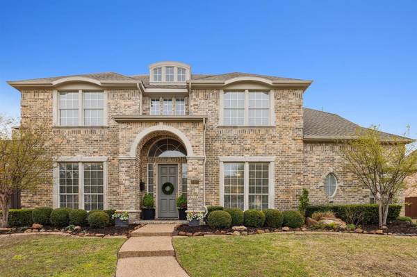 2613 Queen Elaine Drive, Lewisville, TX 75056