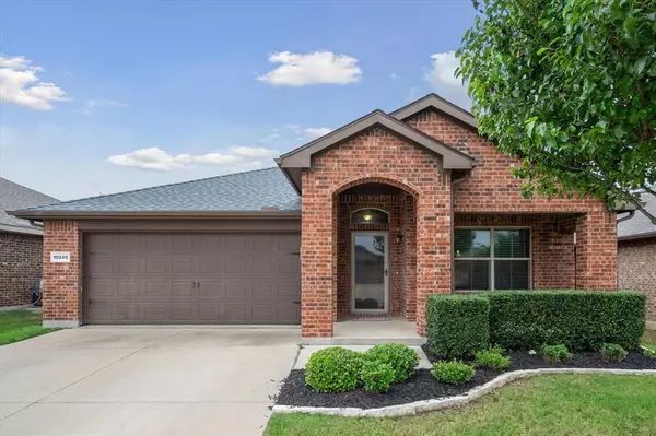 10245 Almondtree Drive,  Fort Worth,  TX 76140