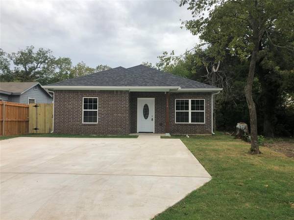 1104 N Branch Street, Sherman, TX 75090