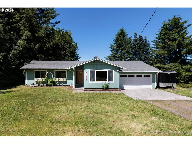 42149 BAGLEY LN, Astoria, OR 97103