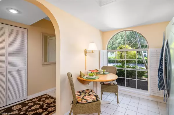 Naples, FL 34113,256 Deerwood CIR 4