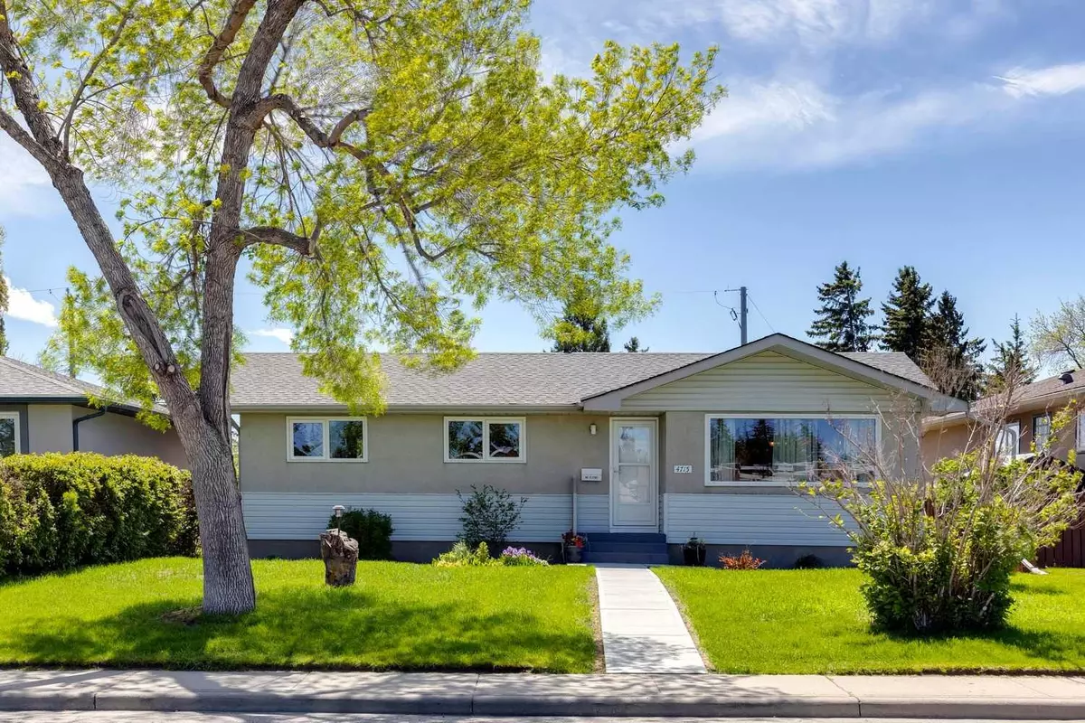 Calgary, AB T3E 1B5,4715 35 AVE SW