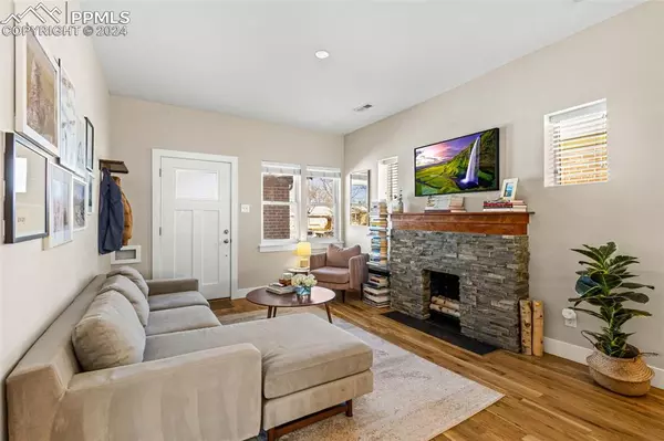 Denver, CO 80205,2824 N Clayton ST