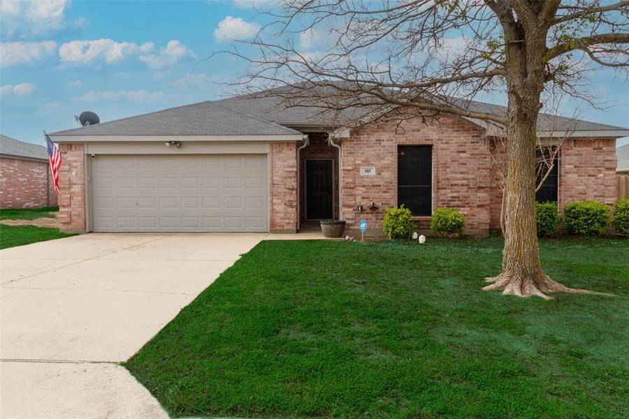 507 Meadowview Street, Farmersville, TX 75442