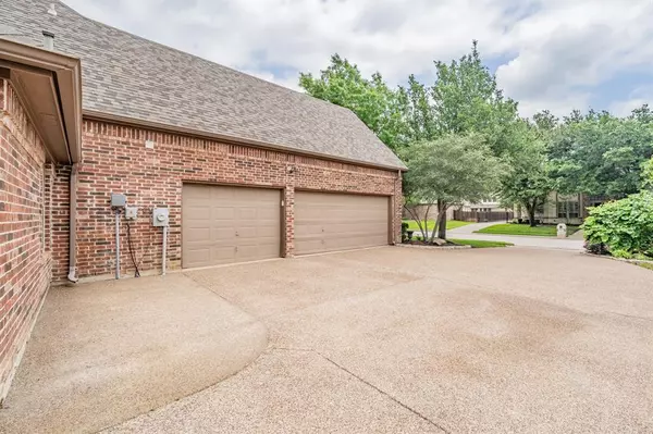 North Richland Hills, TX 76182,8113 Thornwood Drive