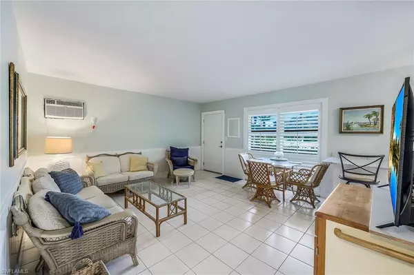 Marco Island, FL 34145,240 Collier BLVD H5