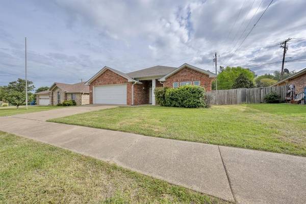 Lindale, TX 75771,1035 Woodlands Park Drive