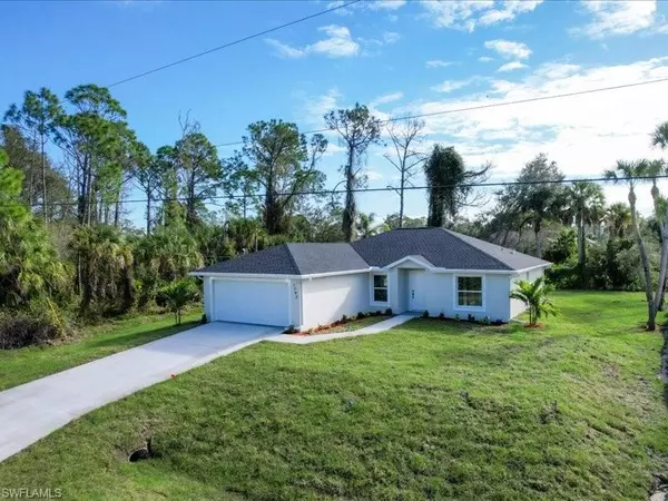 2704 46th ST SW, Lehigh Acres, FL 33976