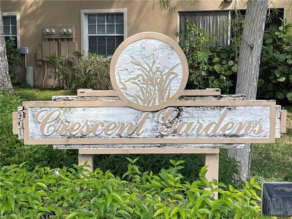 Naples, FL 34109,9621 Crescent Garden DR G-101