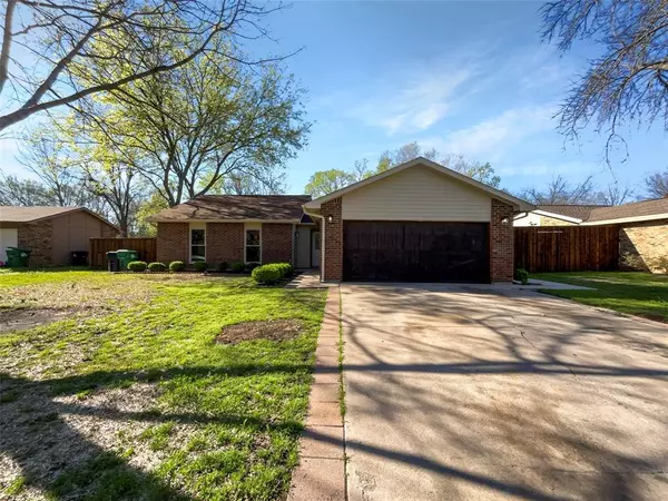 2904 Mistywood Lane, Denton, TX 76209