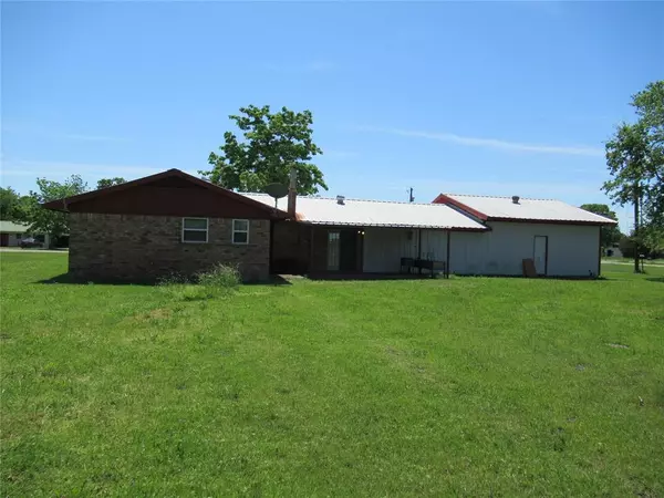 Greenville, TX 75402,380 County Road 3320