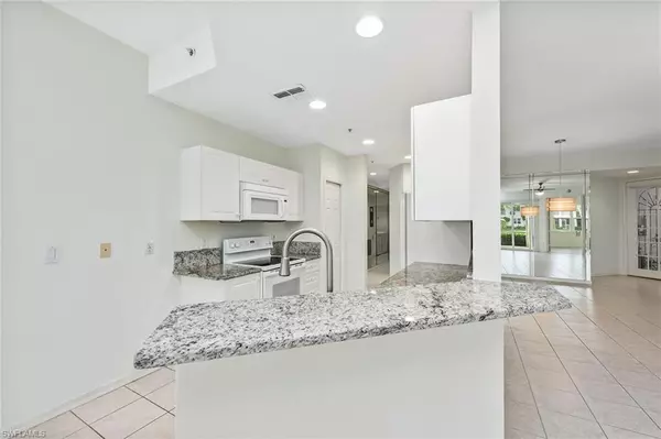 Naples, FL 34114,4690 Hawks Nest WAY 102