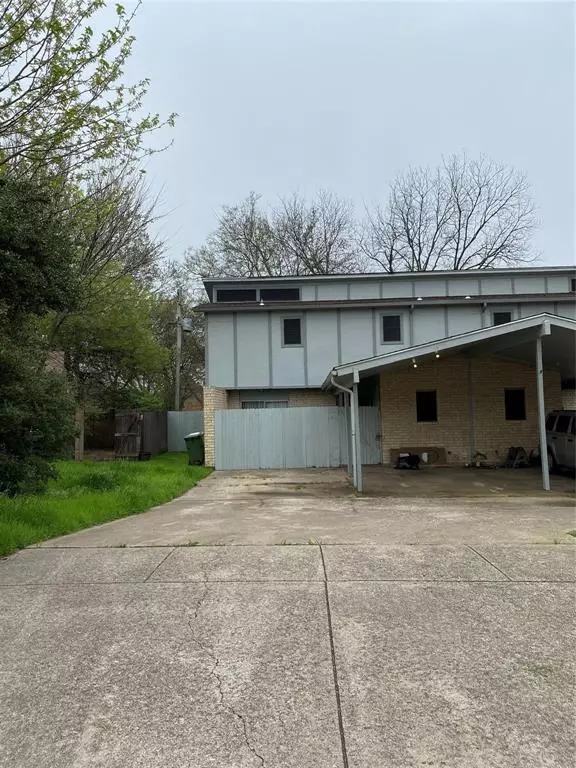 Arlington, TX 76013,531 E Norwood Circle E