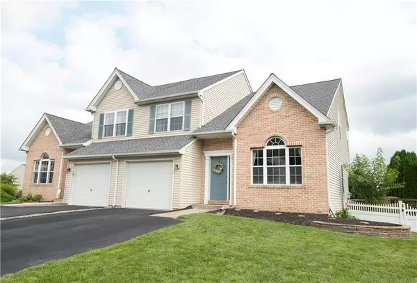 2381 Red Maple Drive, North Whitehall Twp, PA 18037