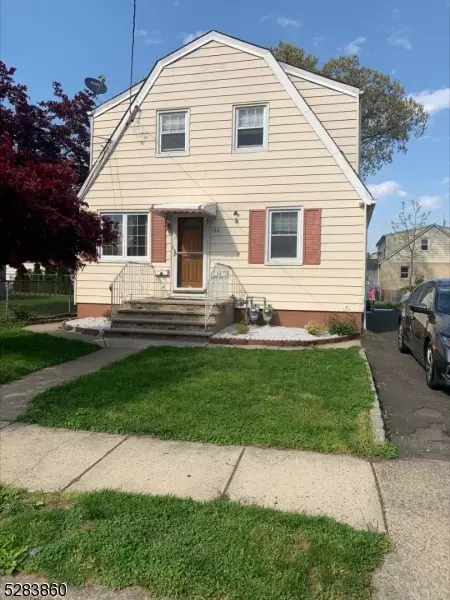 132 Katherine Ave, Clifton City, NJ 07012