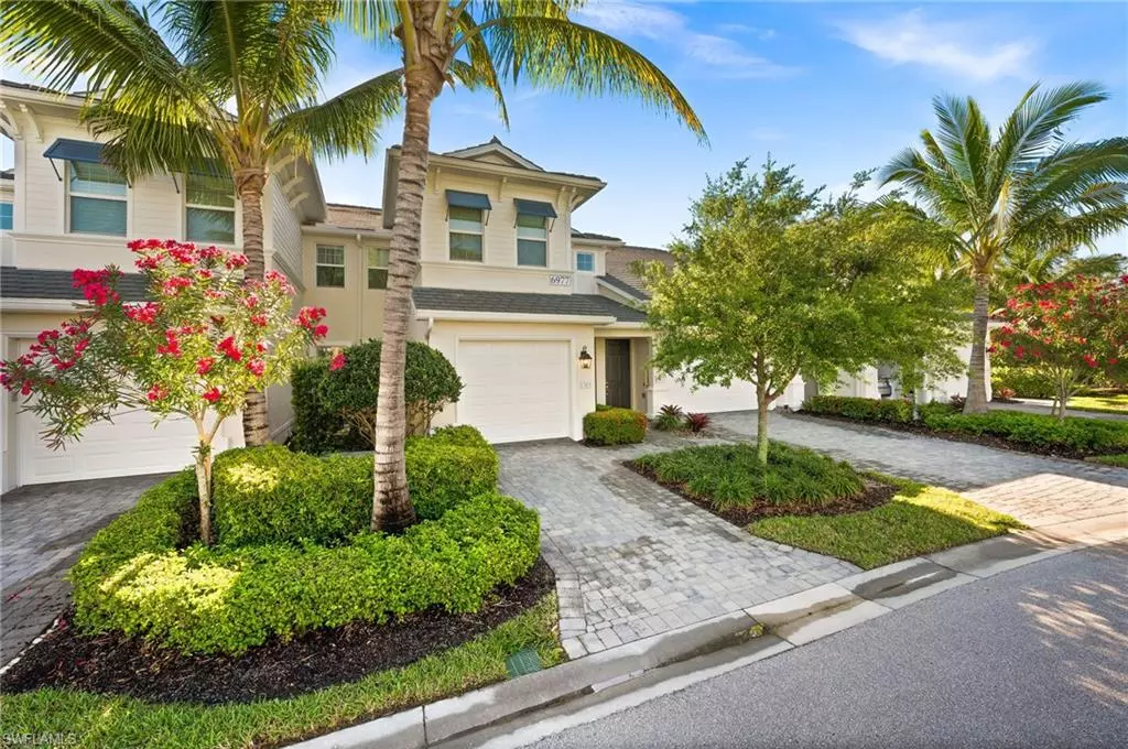 Naples, FL 34112,6977 Avalon CIR 1303