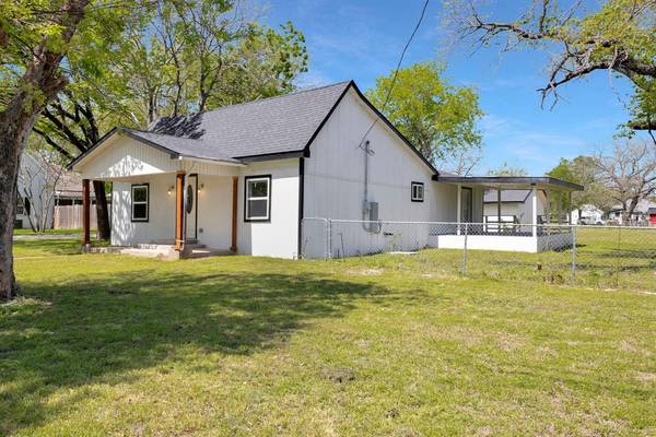 Lancaster, TX 75146,203 E 6th Street