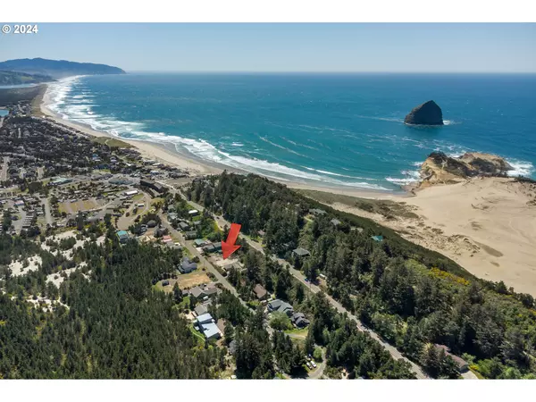 Pacific City, OR 97135,Circle DR