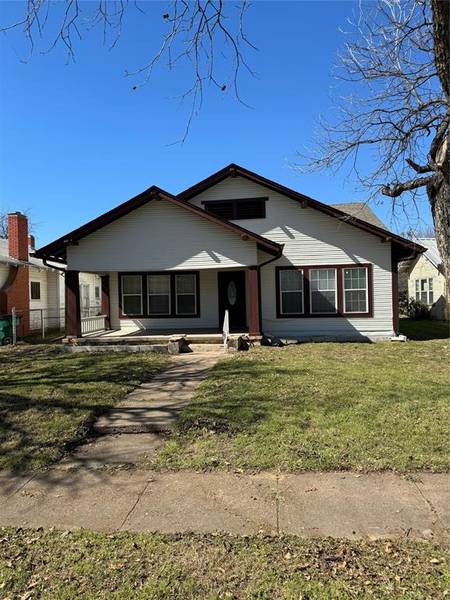 517 S Daugherty Avenue, Eastland, TX 76448