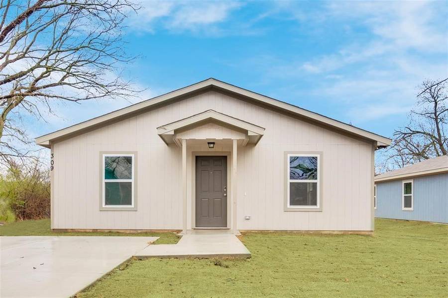 309 N Morris, Gainesville, TX 76240