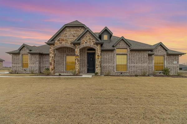 7408 STONEHENGE Drive, Sanger, TX 76266