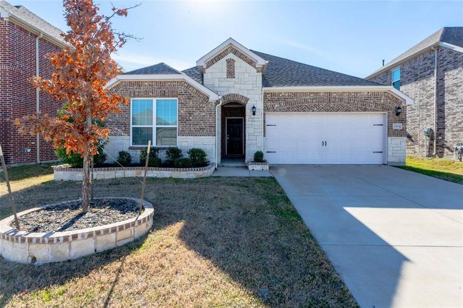 2904 Redbud Lane, Melissa, TX 75454