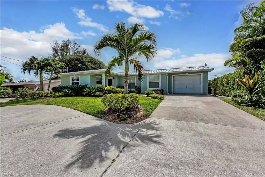 Naples, FL 34102,1540 Curlew AVE