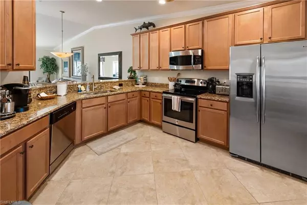 Naples, FL 34113,9844 Venezia CIR 721