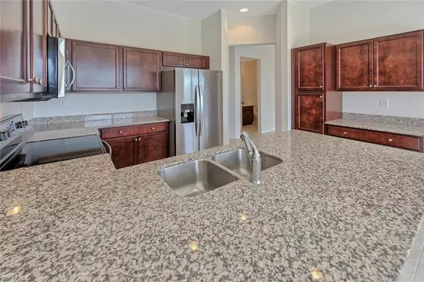 Naples, FL 34104,8720 Madrid CIR