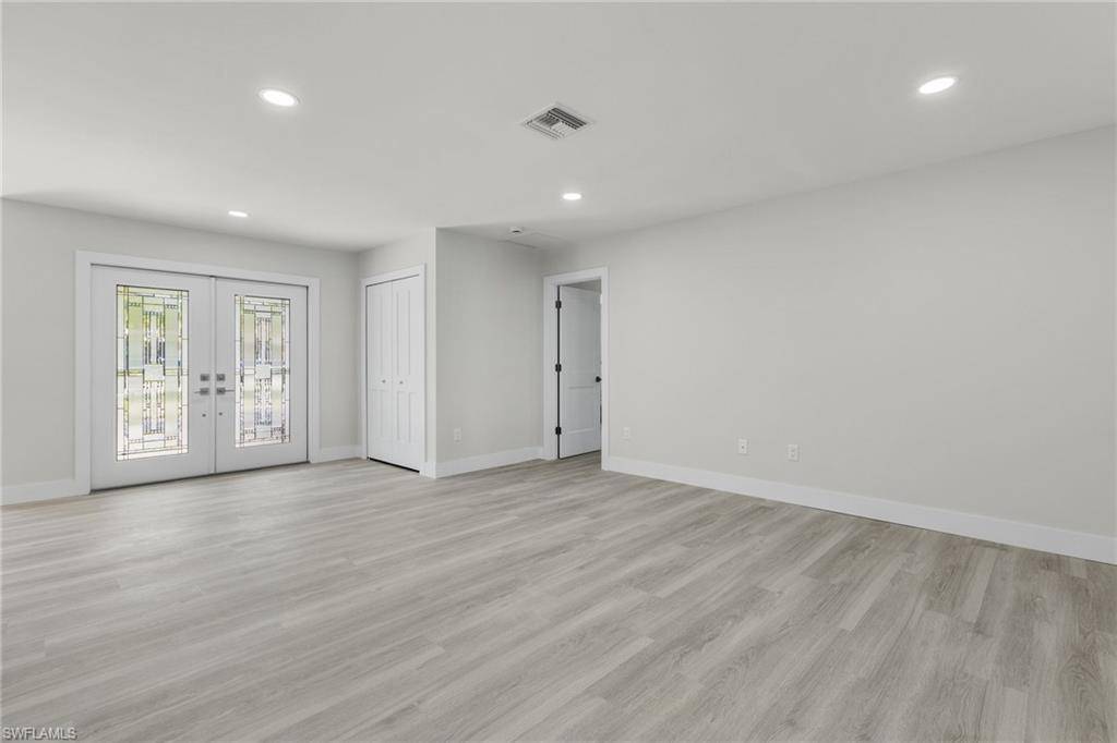 North Fort Myers, FL 33917,7408 Dana Lin CIR