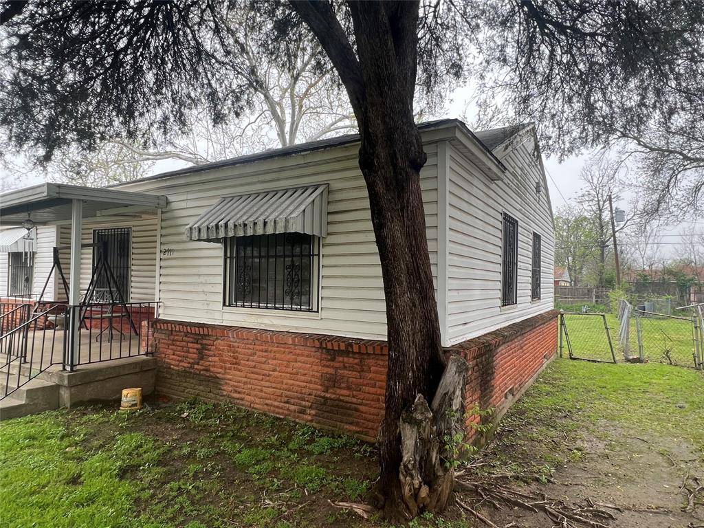 Dallas, TX 75216,2771 Moffatt Avenue