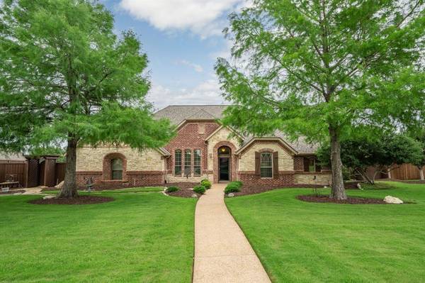 308 Applewood Lane, Haslet, TX 76052