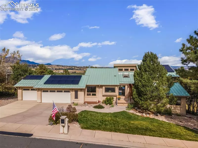 5150 Golden Hills CT, Colorado Springs, CO 80919