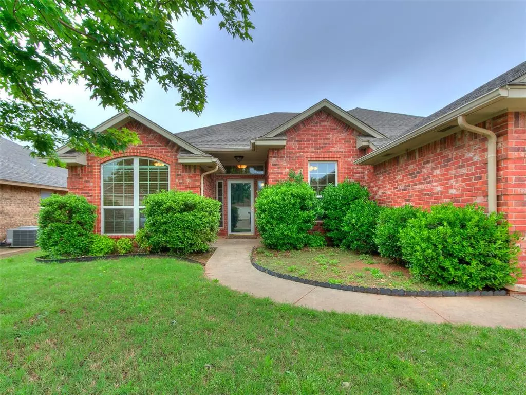 Moore, OK 73160,9101 Crooked Creek Lane