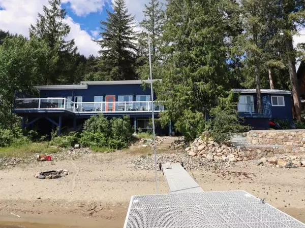 Chase, BC V0E 1M2,1065 LITTLE SHUSWAP LAKE ROAD