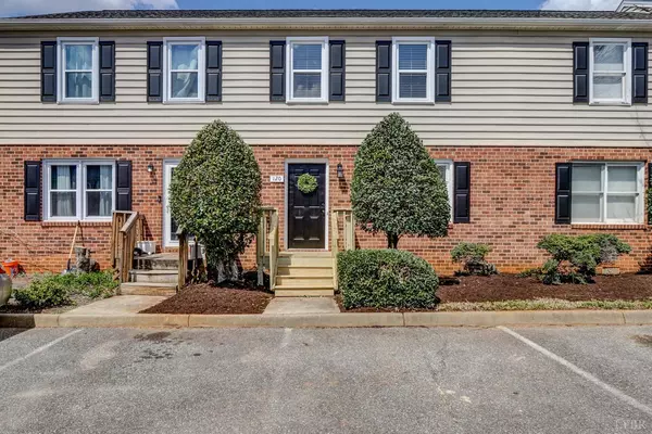 542 Leesville RD, Lynchburg, VA 24502