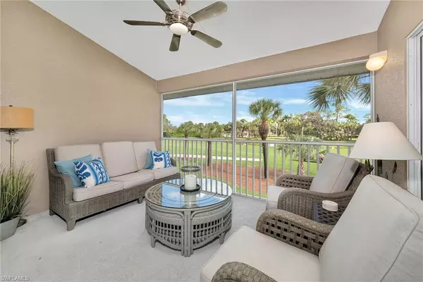 1970 Willow Bend CIR 6-202, Naples, FL 34109