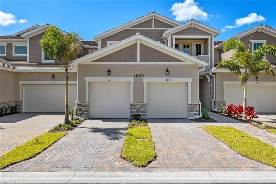 4660 Arboretum CIR 202, Naples, FL 34120