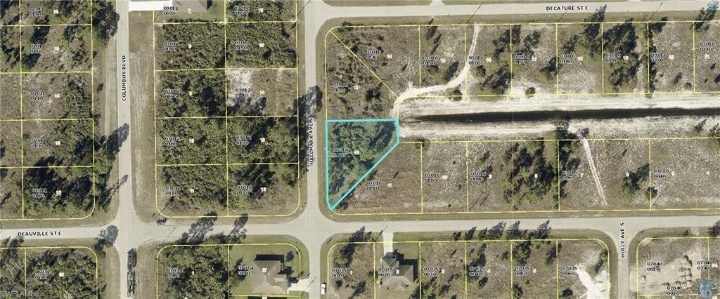 1123 Hallmark AVE S, Lehigh Acres, FL 33974
