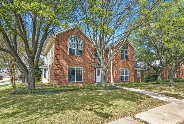 2301 Grimsley Terrace, Mansfield, TX 76063