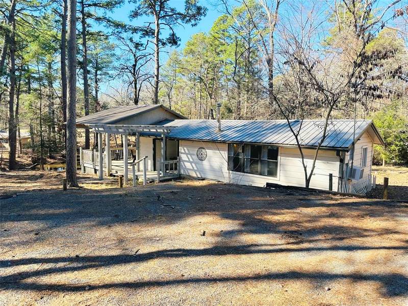 165 Private Road 8576 - Cabin 10, Winnsboro, TX 75494