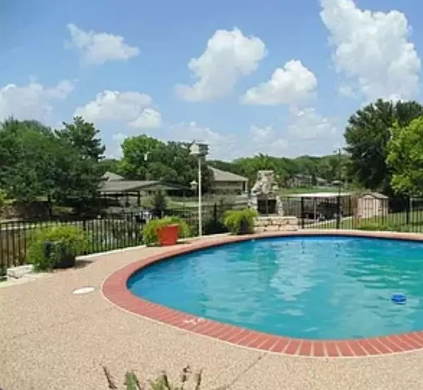 Granbury, TX 76048,4011 Dakota Trail