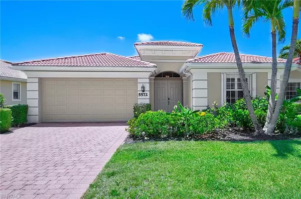 Naples, FL 34104,5572 Lago Villaggio WAY