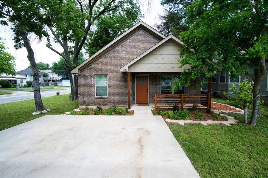 1031 W Gandy Street, Denison, TX 75020