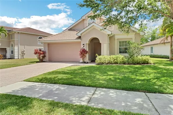 Naples, FL 34104,5658 Lago Villaggio WAY