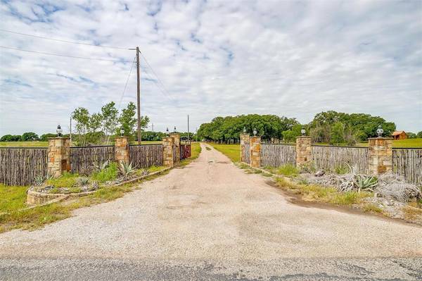 Granbury, TX 76048,5620 Contrary Creek Road