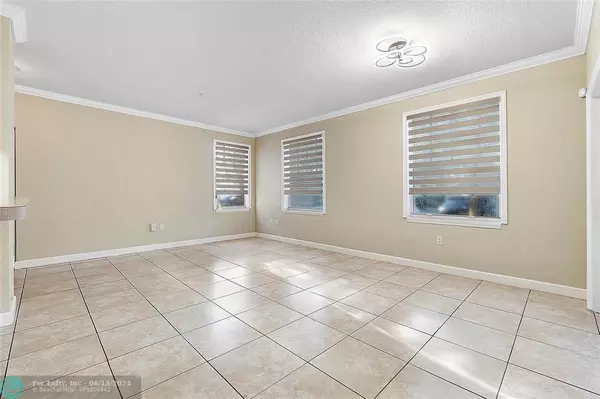 Coral Springs, FL 33067,6844 W Sample Rd  #6844